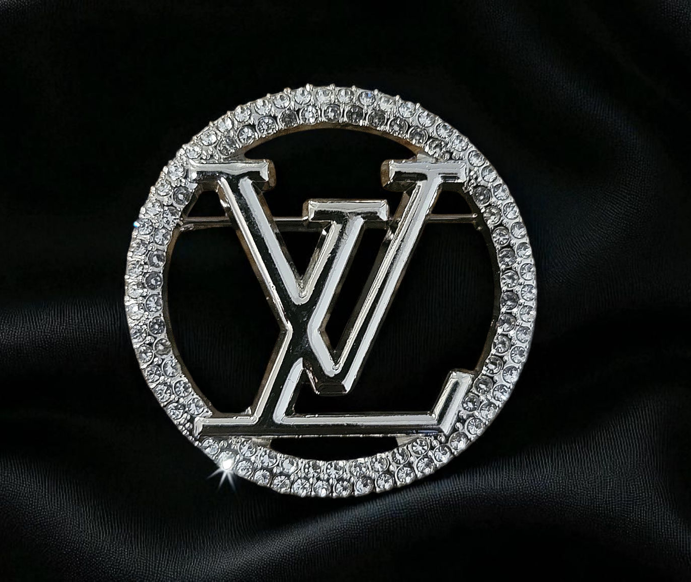 El-ve Brooch