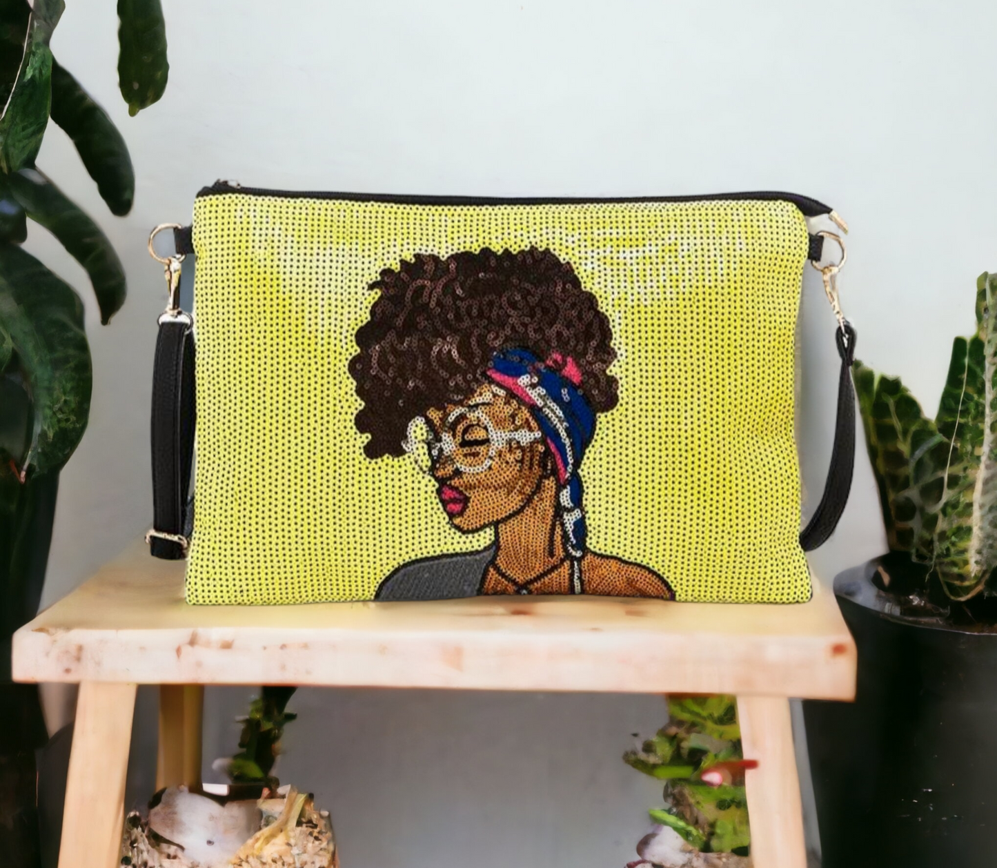 Soul Sista clutch