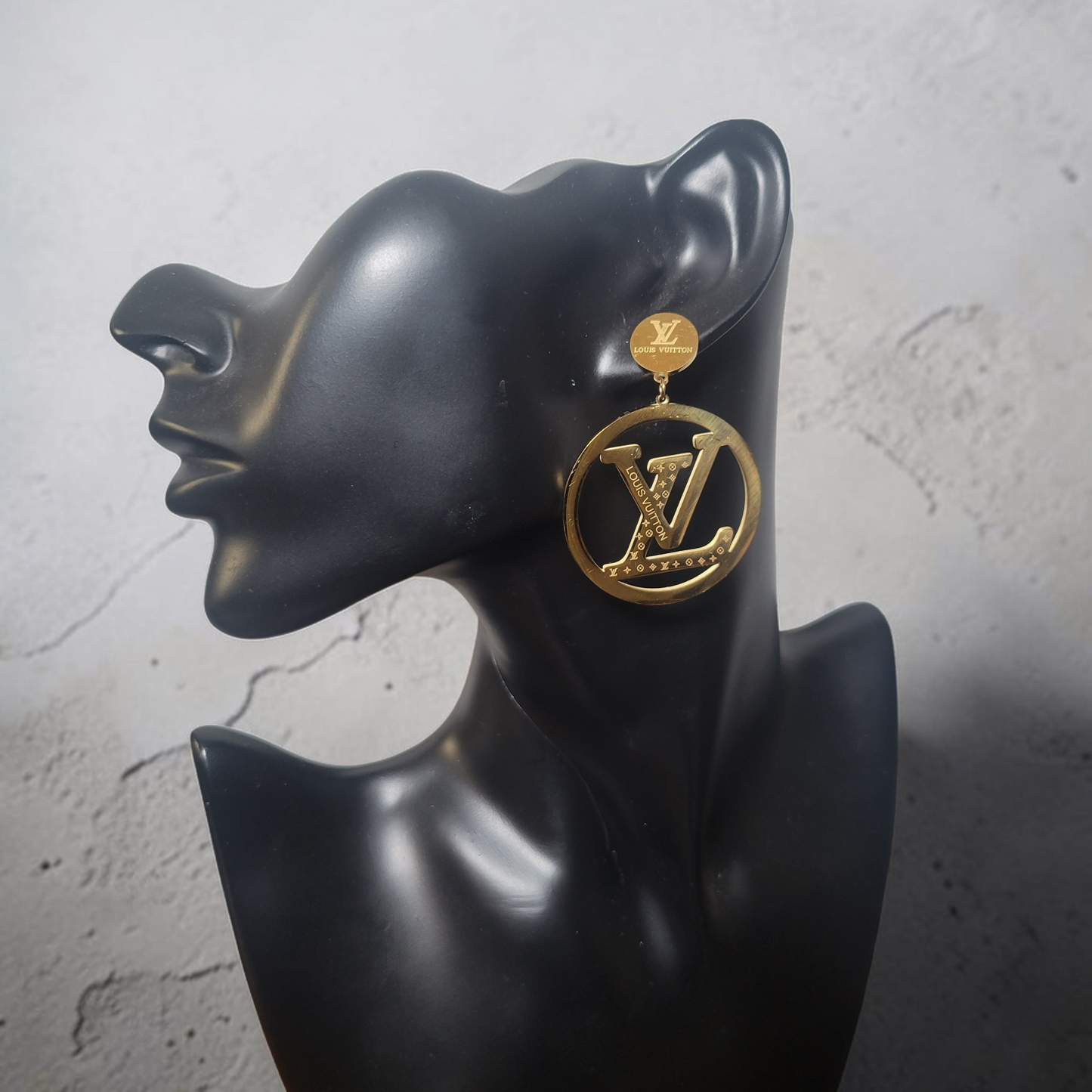 Lady L