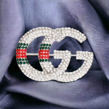 GG brooch